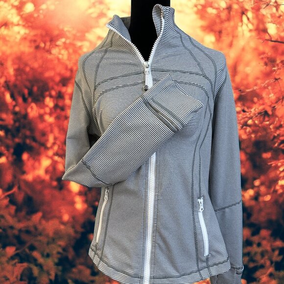 Lululemon Define Jacket Grey & White Stripe ~ Full Zip Jacket Size 12 - Picture 1 of 15